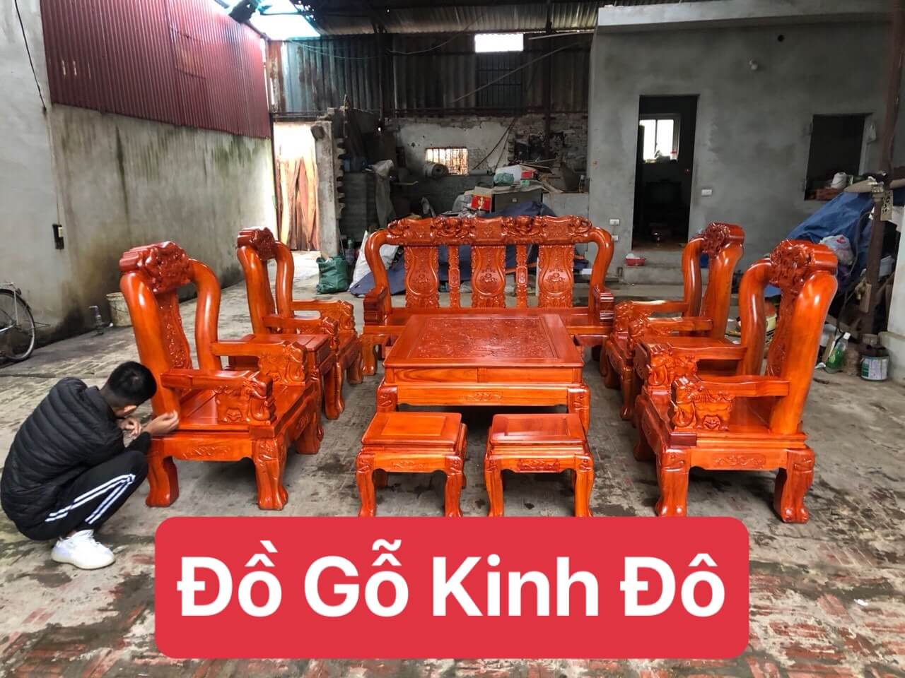 Bộ Minh Quốc Voi Tay 12 Hàng 10 Món Với Chất Gỗ Hương Huyết Cực Chất