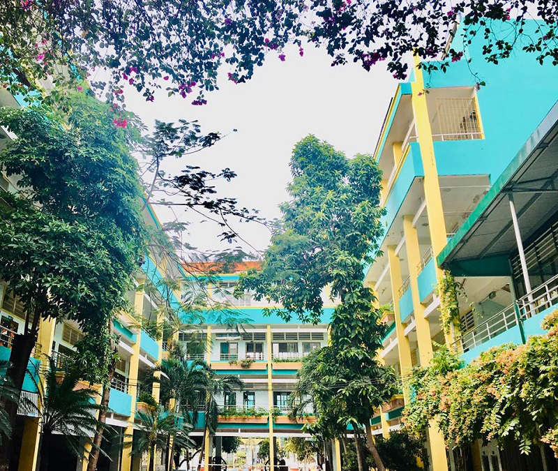 Có nên cho con em học nội trú từ cấp 2?
