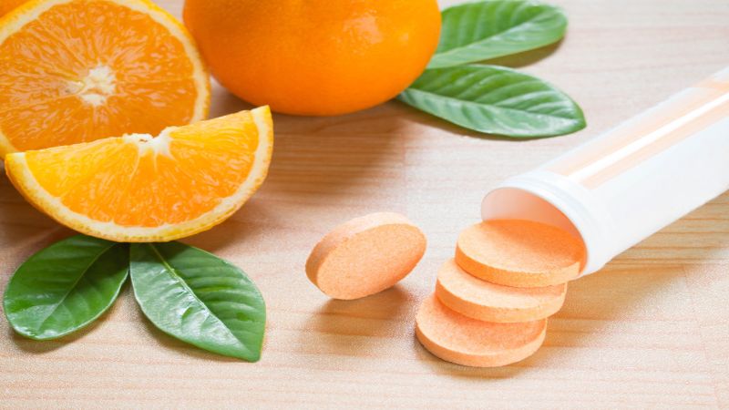 Có nên uống vitamin c không?