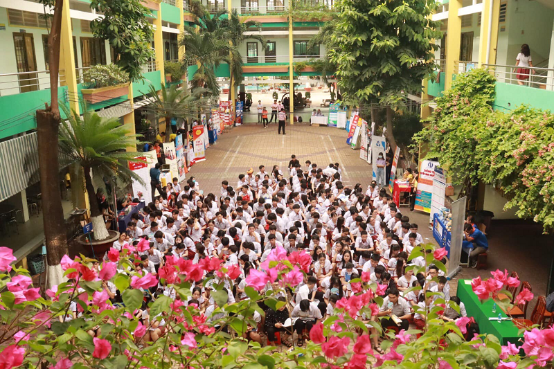 Những lưu ý khi cho con học ở trường nội trú