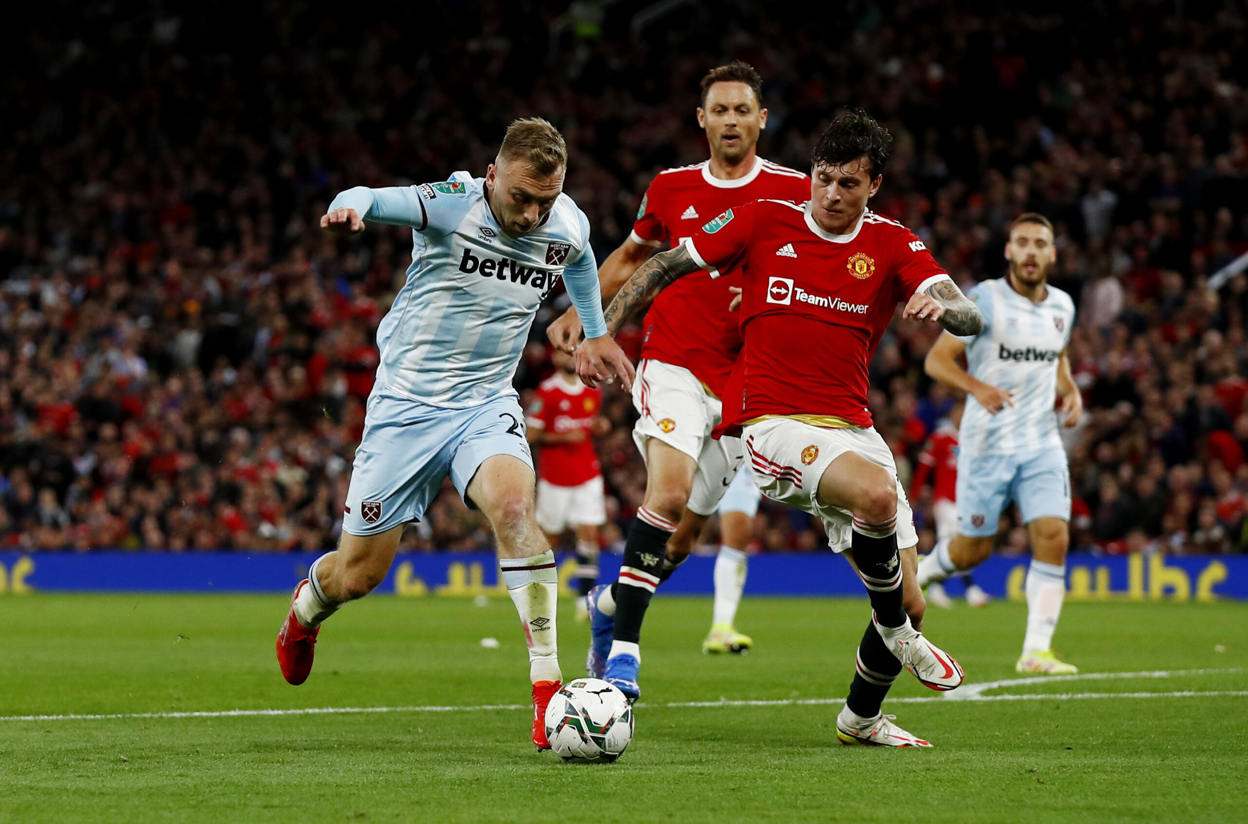 Nhận định, soi kèo MU vs West Ham, 22h ngày 22/1/2022