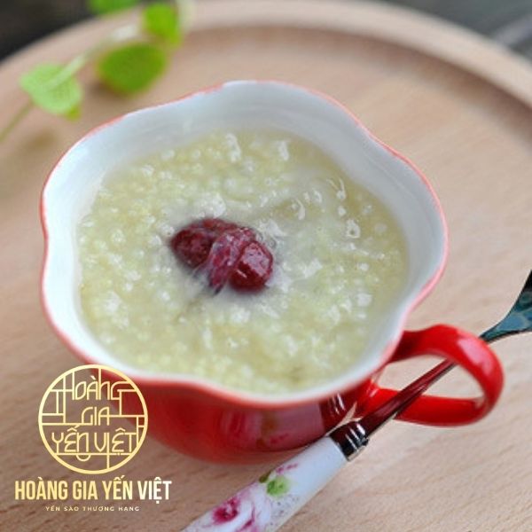 Người ăn chay có uống được nước yến không?