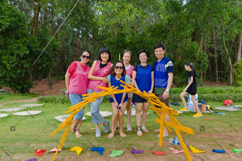 15 Trò chơi team building trí tuệ cực kỳ hack não dành cho mọi người