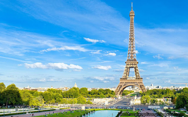 Tháp Eiffel ở đâu? Tổng hợp thông tin thú vị về tháp Eiffel