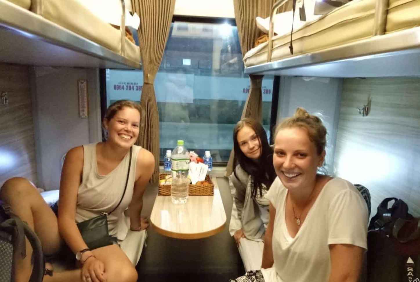 Tour Hà Nội - Sapa bằng tàu hoả 3Đ2N [Giá tốt nhất 2022]