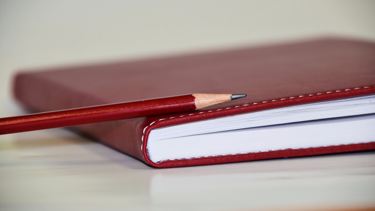 Top 5 Tips to Follow While Getting Dissertation Help Online - Andreas25
