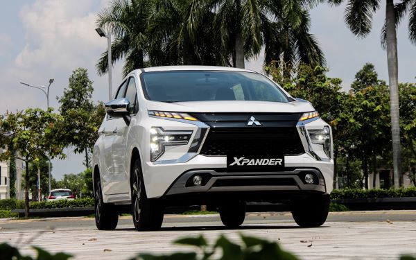 So sánh các phiên bản Mitsubishi Xpander 2022 vừa mới ra mắt tại Việt Nam: giá, màu sắc, thông số kỹ ...