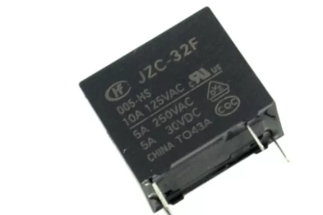 Relay 5V 10A  JZC-32F