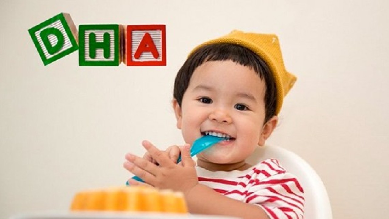 Giải đáp: 1 năm bổ sung DHA cho bé mấy lần thì tốt?