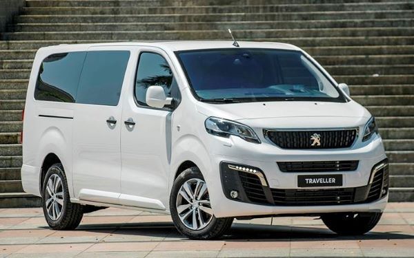 So sánh các phiên bản Peugeot Traveller 2022: giá, màu sắc, thông số kỹ thuật