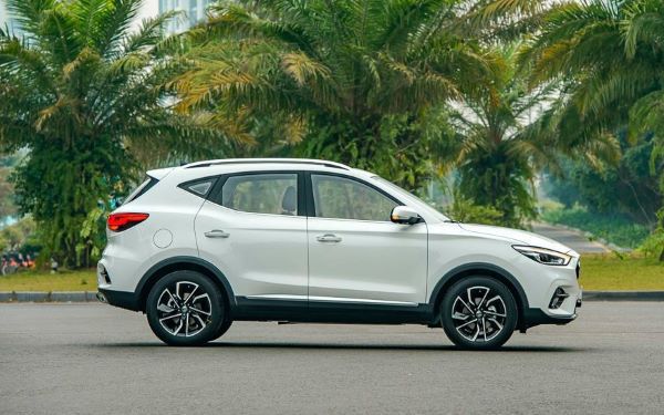 So sánh các phiên bản MG ZS 2022: giá, màu sắc, thông số kỹ thuật