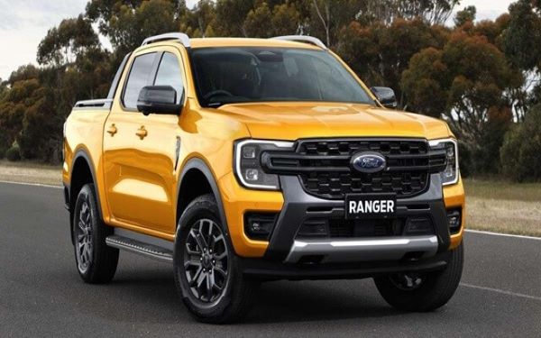Lượng xe bán ra của Ford Ranger 7 chỗ vẫn gần như không có đối thủ trên thị trường