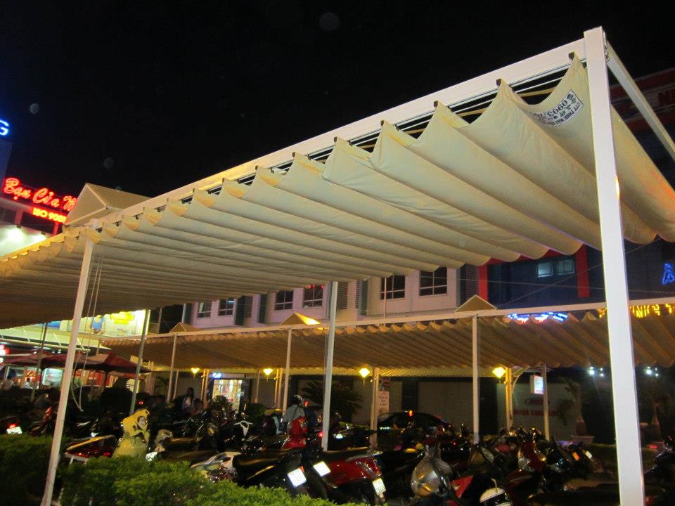 Lắp đặt mái xếp lượn sóng đẹp tại TpHCM