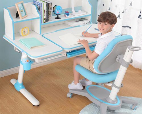 Bí quyết chọn bàn học cho bé chính xác nhất