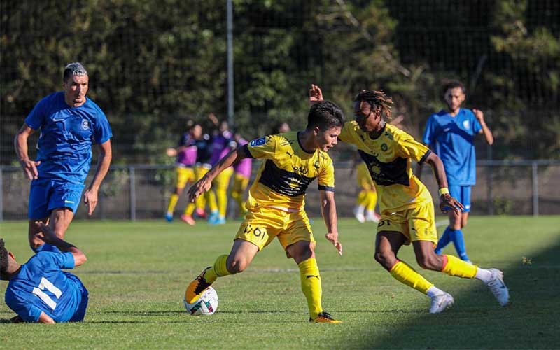 Quang Hải gây ấn tượng cực mạnh trong ngày ra mắt Pau FC: Trở thành nhạc trưởng, kiến tạo ghi bàn cực đỉnh