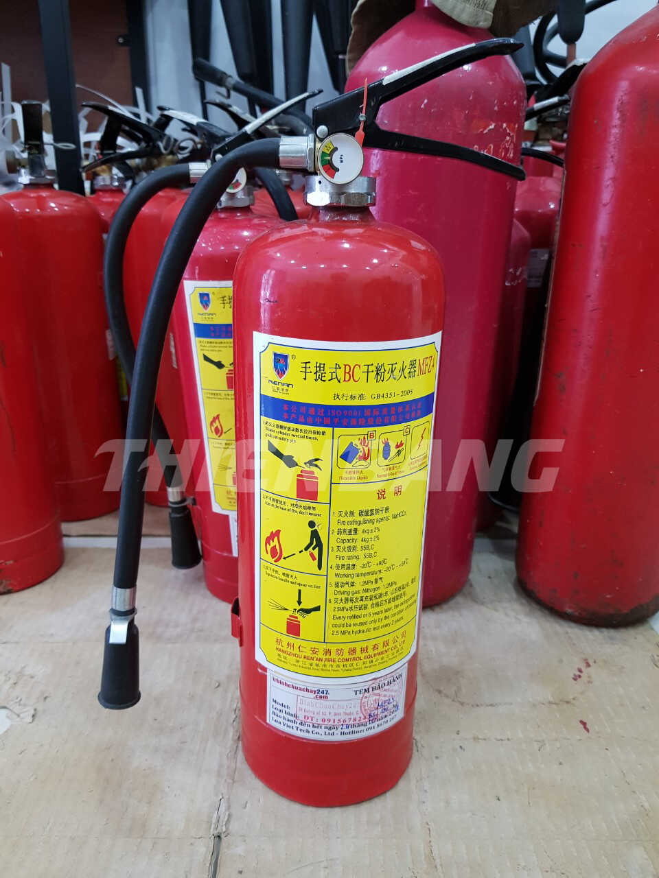 So sánh bình chữa cháy MFZ4 và MT3 mới nhất