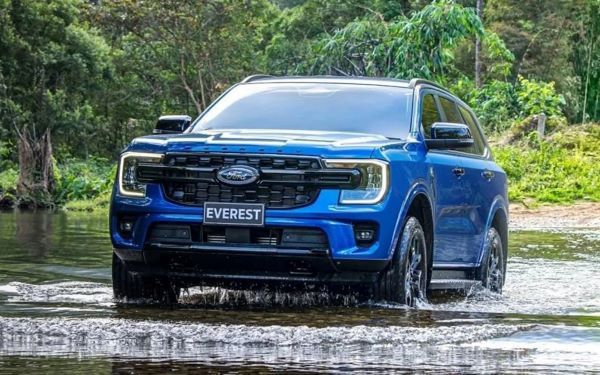 Các đời xe Ford Everest: lịch sử hình thành, các thế hệ trên thế giới và Việt Nam