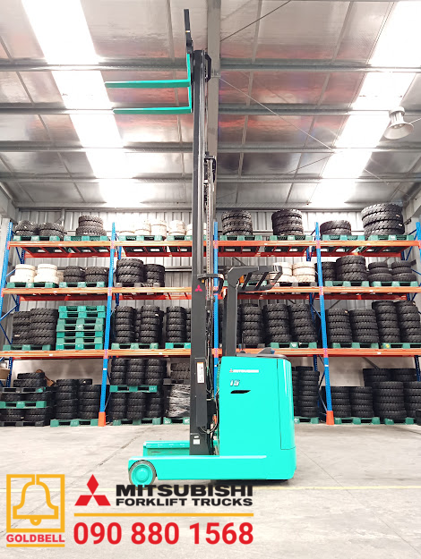 Chiều cao nâng tối đa của xe nâng điện là bao nhiêu?