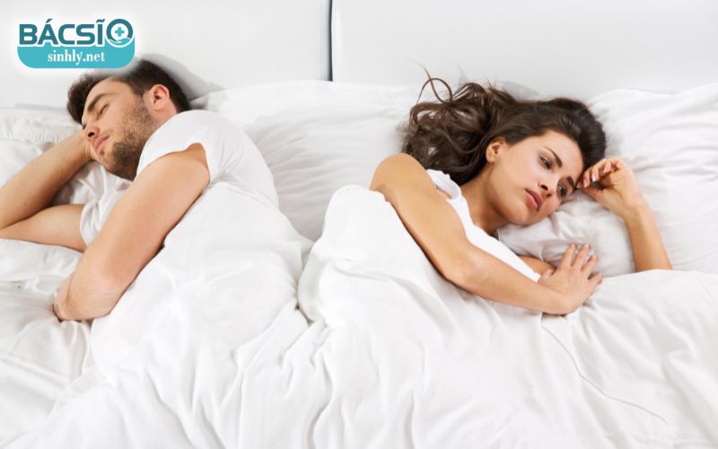 Con gái có yếu sinh lý không? Dấu hiệu yếu sinh lý nam và nữ