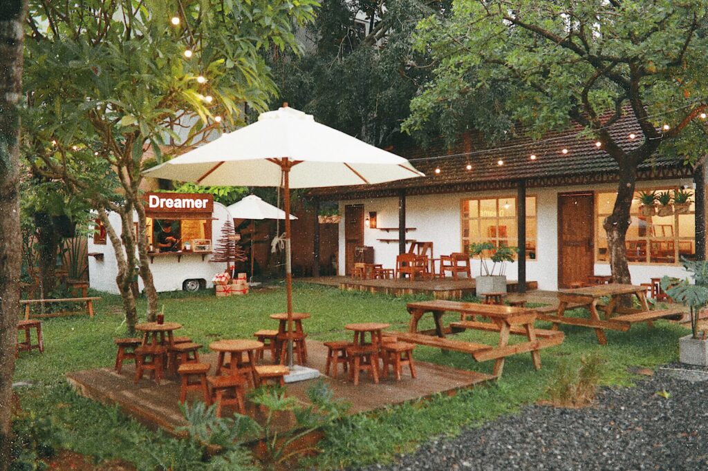 Quán cà phê Dreamer - Địa điểm cho những kẻ mộng mơ!