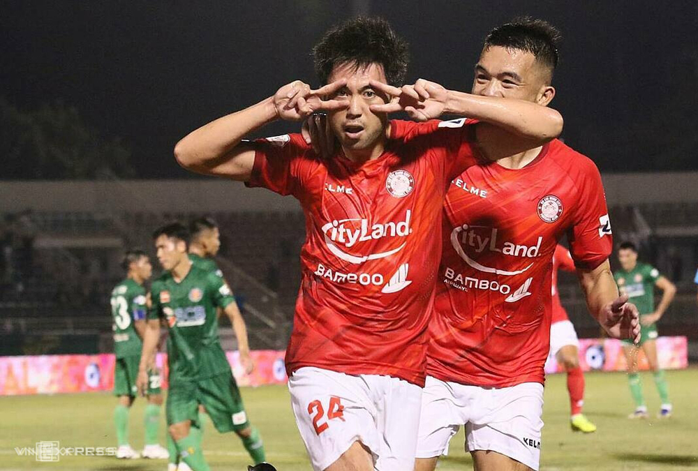 Lee Nguyễn cập bến, cựu HLV ĐT Việt Nam làm thuyền trưởng: 'TP.HCM sắp sang giai đoạn mới'