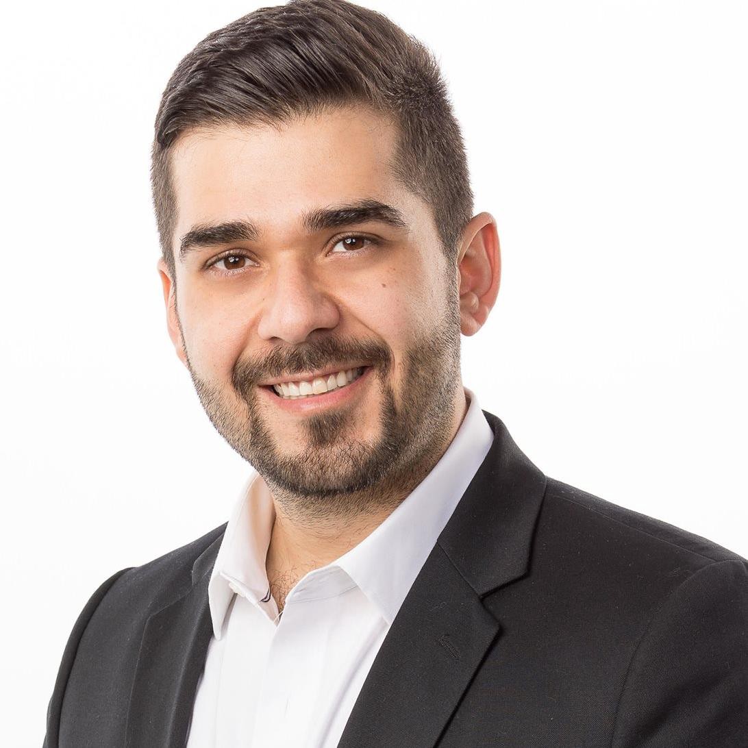 Qualités d’un bon courtier immobilier selon Behrooz Davani | by Behrooz Davani | Aug, 2022 | Medium