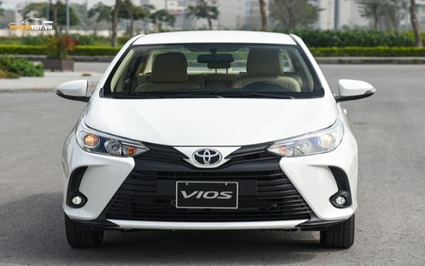 Tìm hiểu thông số kỹ thuật của xe Toyota Vios trắng - Màu xe đầy cuốn hút