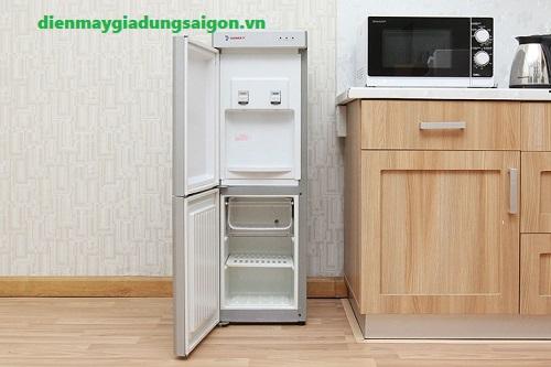 Những tiện ích vượt trội của cây nước nóng lạnh có ngăn mát