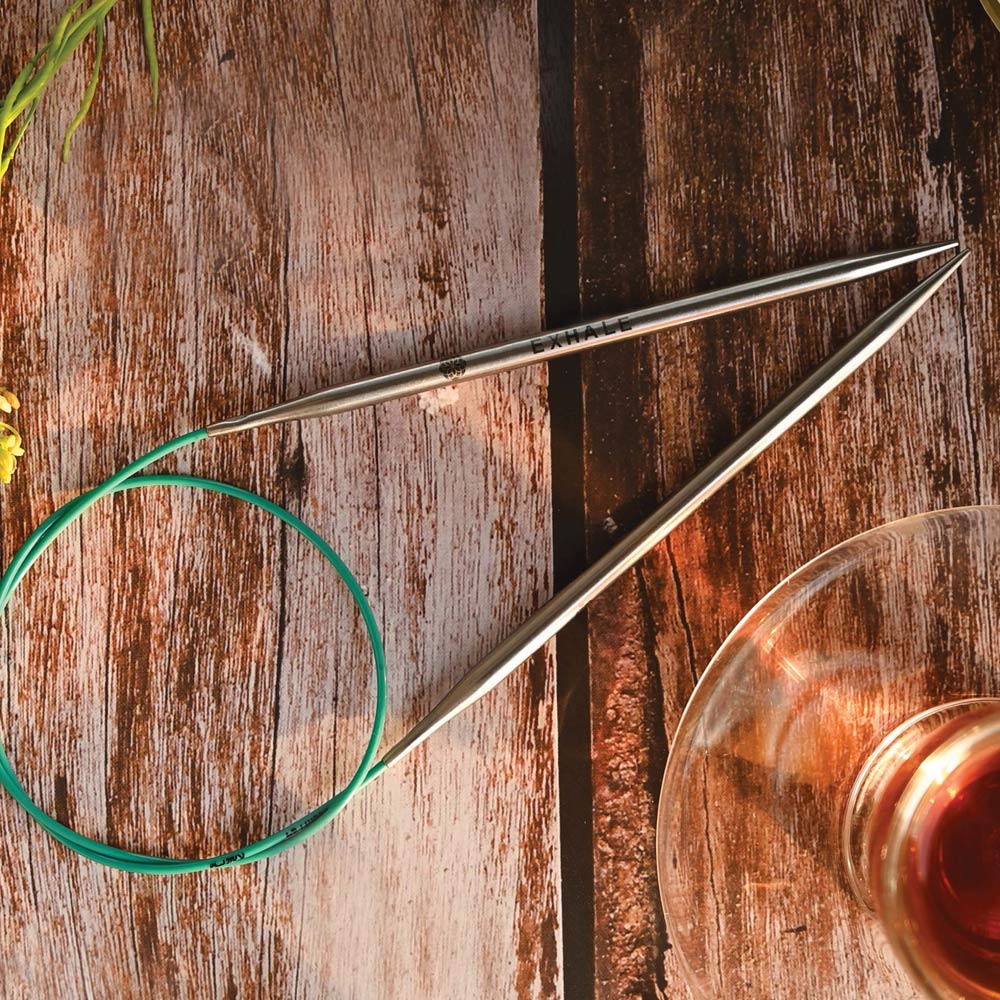 Choosing the Best Circular Knitting Needles for the Magic Loop