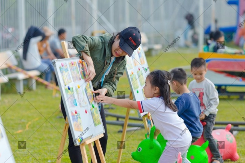 Family day là ngày nào? Cách tổ chức Family day ý nghĩa