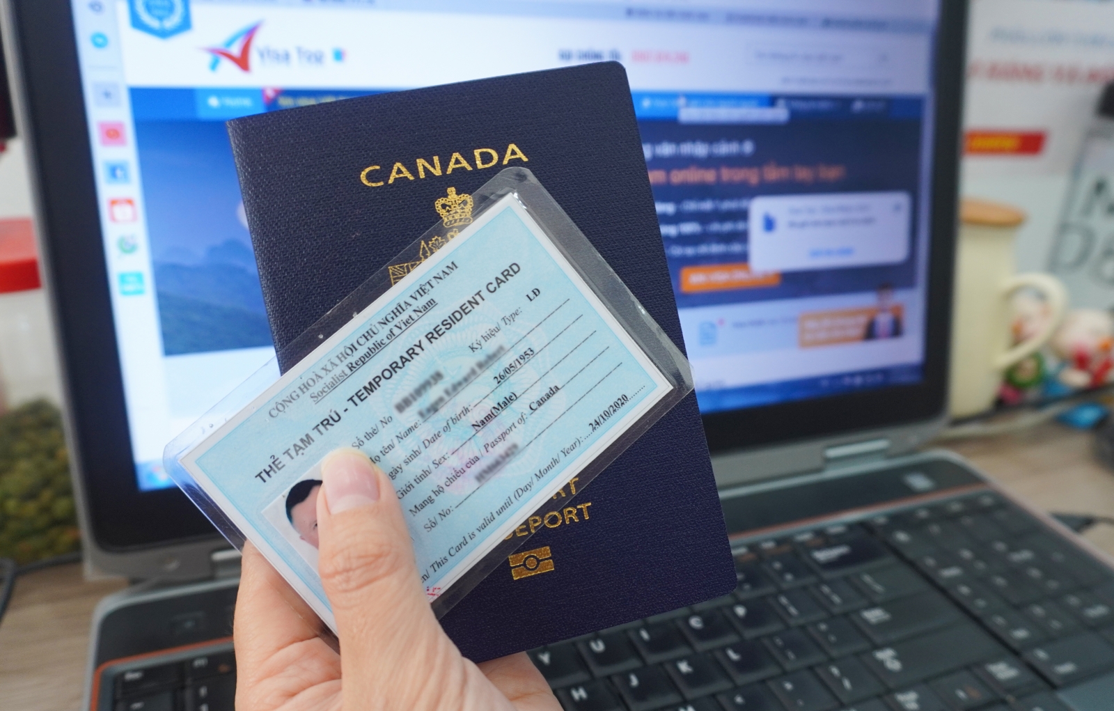 Thủ tục cấp thẻ tạm trú cho người nước ngoài tại Việt Nam 2022 - Thủ tục cấp nhanh chóng, đơn giản - Visatop