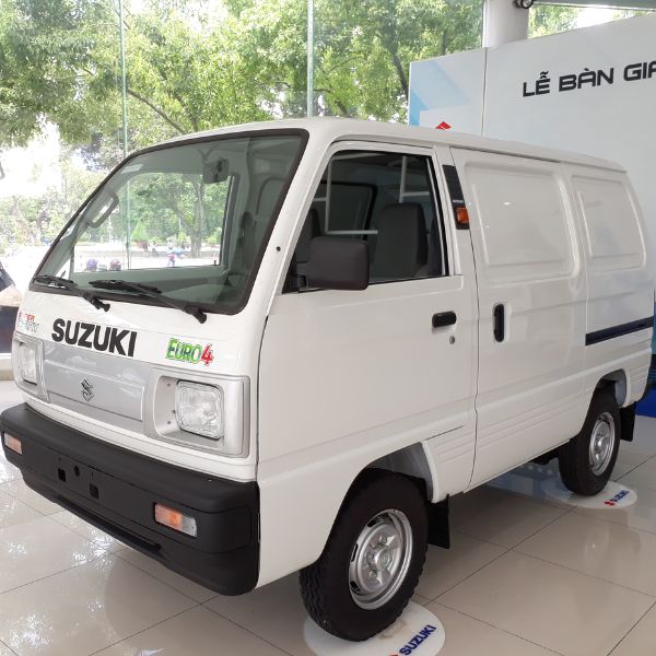 Chúng ta có nên mua xe Suzuki blind van để chở hàng hay không?