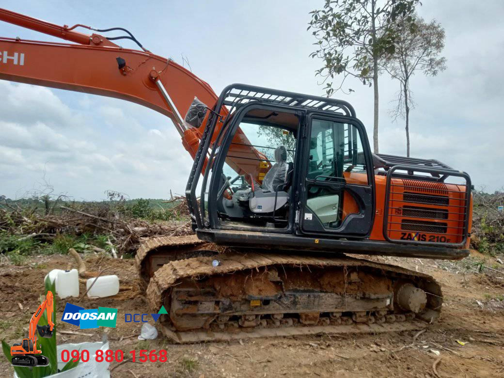 Những chiếc máy xúc giá 300 triệu đáng mua nhất 2022!