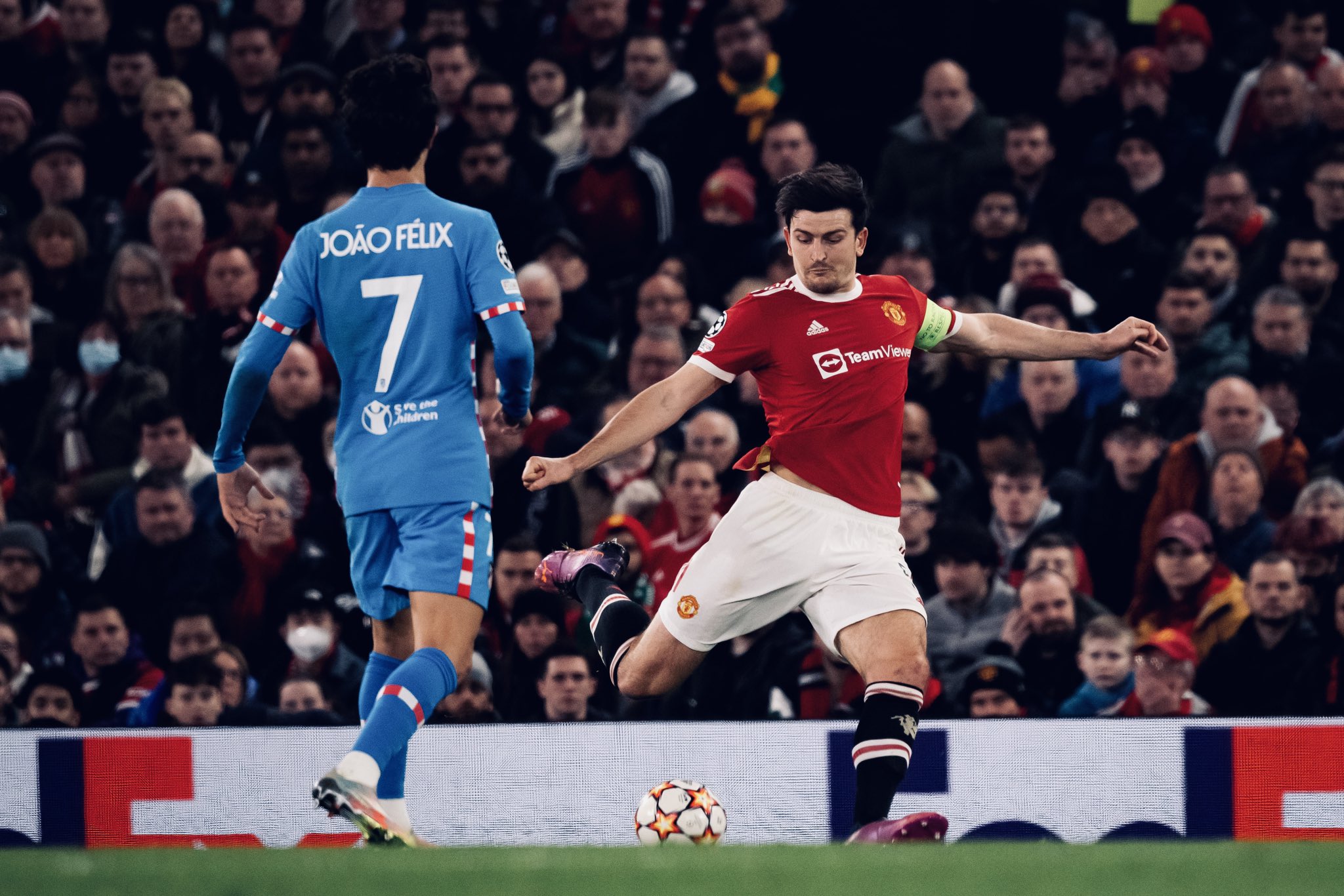 Phì cười với tâm thư của Fan M.U chửi Maguire - Fun88one.live