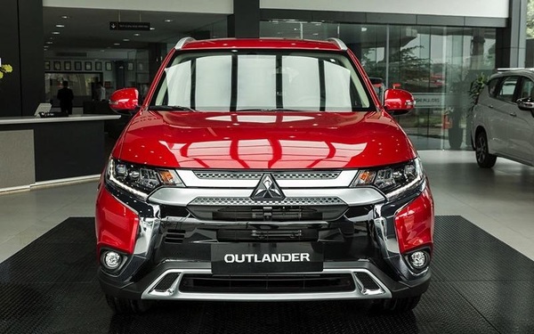Nên mua Outlander hay CRV - So sánh Outlander và CRV 2022