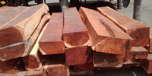 Mua nội thất gỗ hương – những điểm quan trọng mà bạn cần nắm rõ