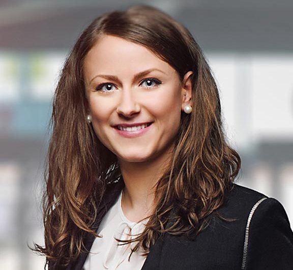 Headshot Retouching | Photo Fix Team