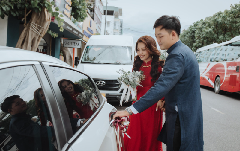 Có nên quay phóng sự cưới không? Lưu ý khi quay phim phóng sự cưới