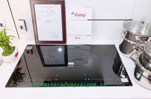 Bếp điện từ Canzy 666Plus có tốt không? Giá bếp bao nhiêu?