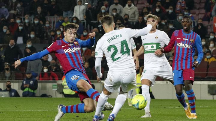 Nhận định, soi kèo Barcelona vs Elche, 21h15 ngày 17/9/2022