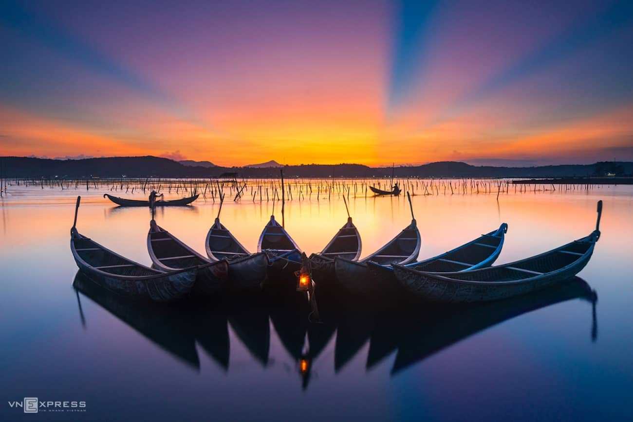 Đầm Ô Loan - Địa điểm "Vàng" của thợ săn ảnh