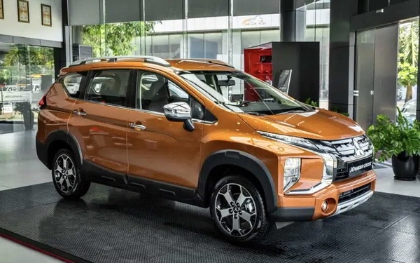 So sánh Rush và Xpander Cross: Ngoại thất hiện đại và khác biệt