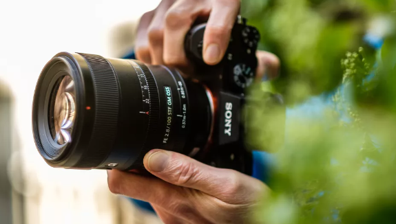 Best Sony Cameras in 2023 [Comparison & Guide]