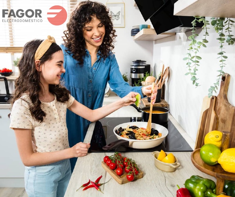 Thiết kế bếp từ vuông phù hợp với không gian nào? - Fagor