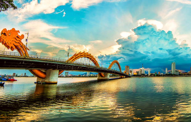 Vé máy bay Đà Nẵng giá rẻ - Ghé thăm thành phố đáng sống nhất Việt Nam