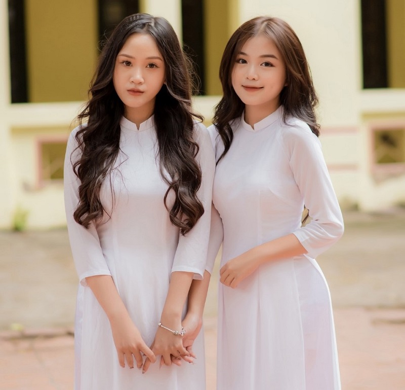 Xu hướng makeup kỷ yếu thịnh hành nhất năm 2022 - My Media