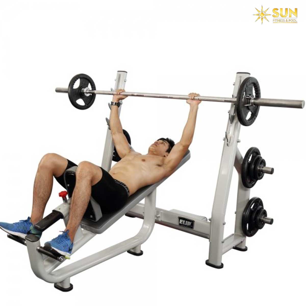 5 bài tập ngực tăng cơ cho nam hiệu quả - Sun Fitness & Pool