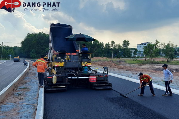 Thi công thảm bê tông nhựa nóng Bình Dương - Xây dựng Đăng Phát - Công ty xây dựng uy tín Bình Dương