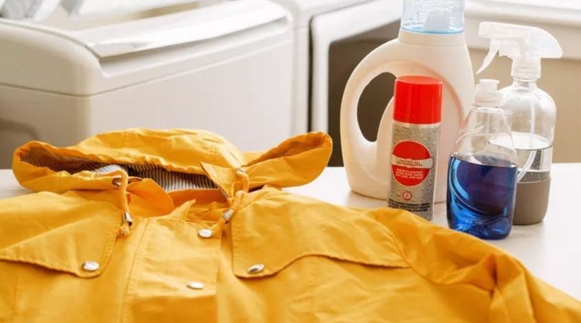 5+ cách tẩy mốc áo khoác gió nhanh chóng, đơn giản ~ Tin tức bảo hộ lao động