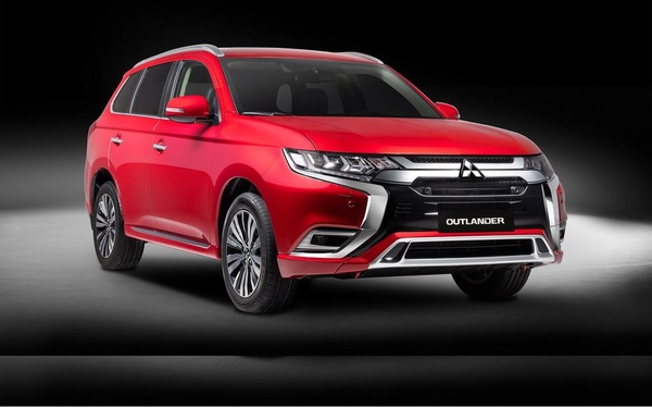 Mitsubishi cập nhật thêm phiên bản Outlander 4WD đắt tiền